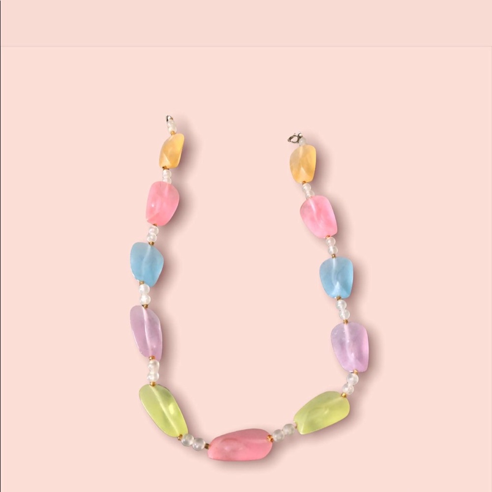 🌼Authentic vintage 80s costume necklace with lightweight colourful beads!